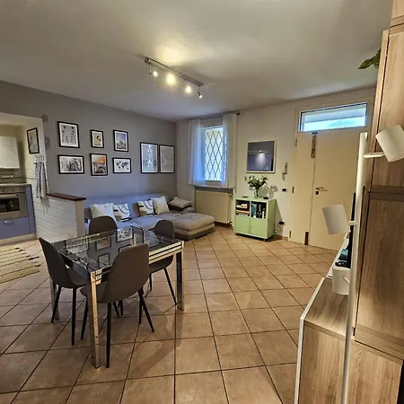 Casetta Sogno 公寓 拉文纳